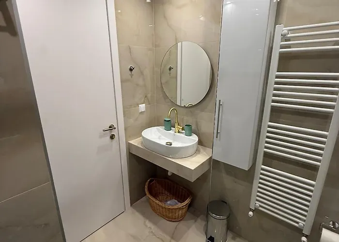 Apartament Luxavie-renovated Near Center
